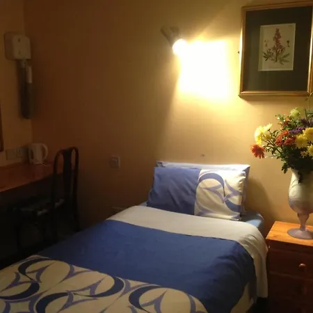The White House Hotel 3*