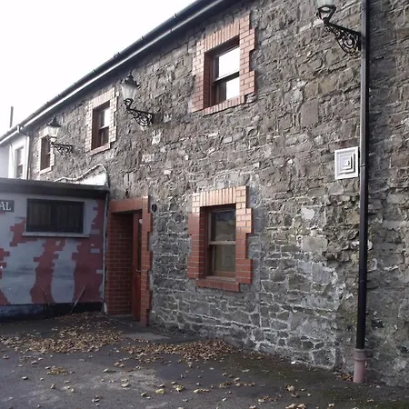 Отель The White House 3*