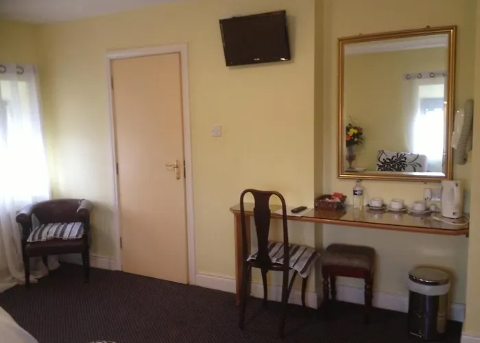 Отель The White House