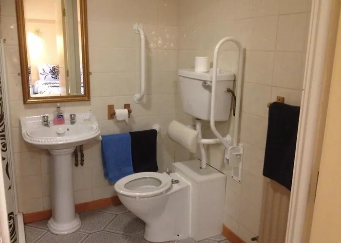 The White House 3* Ward