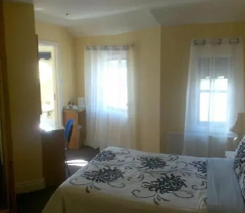 The White House Hotel 3*