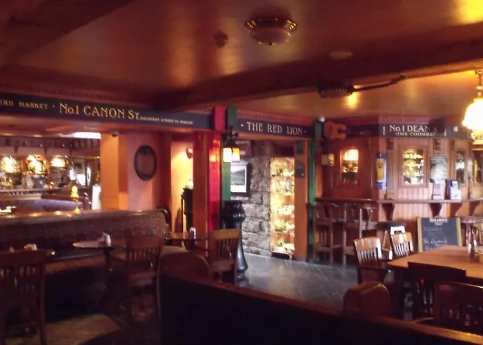 Hotel The White House Ward